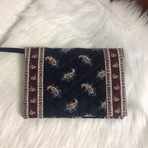 Vera Bradley Quilted Paisley Passport sleeve